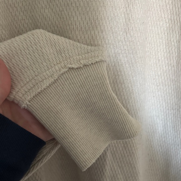 Aerie Oversized Women's Cream Crewneck Sweatshirt - Picture 3 of 5
